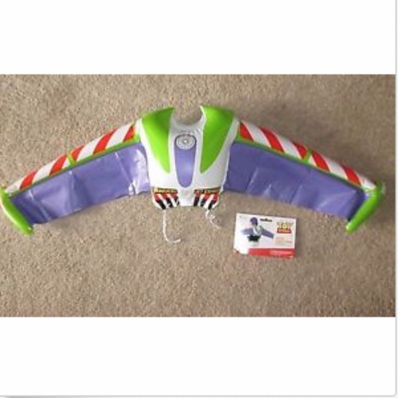 buzz lightyear inflatable wings